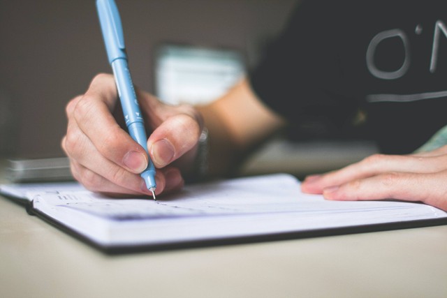 Refleksi dan rencana tindak lanjut siklus 1 adalah hal penting yang perlu ditetapkan oleh guru. Foto: Pexels.com