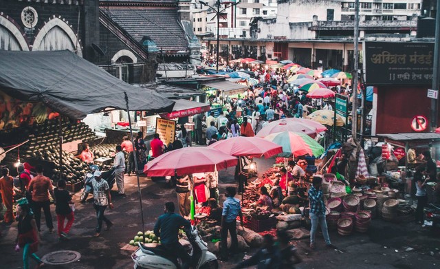 Pasar Tasik Cideng. Foto Hanya Ilustrasi, Bukan Tempat Sebenarnya. Sumber Unsplash Atharva Tulsi