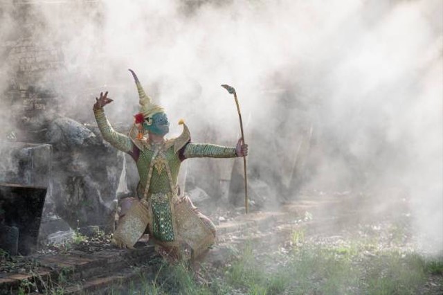 Ilustrasi Pengertian Cerita Ramayana, Foto: Unsplash/surachetkhamsuk.