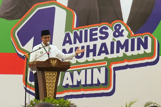 Capres nomor urut 1 Anies Baswedan menghadiri deklarasi dukungan Keluarga Besar Himpunan Mahasiswa Islam (HMI) di Swasana Lippo Kuningan, Jakarta Selatan, Rabu (27/12). Foto: Dok. Istimewa