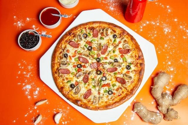 Ilustrasi Sebutkan jenis-jenis pizza. Foto: dok. Unsplash/Shourav Sheikh