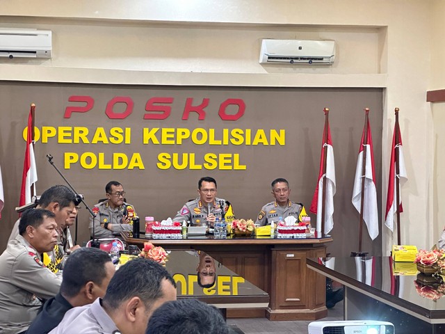 Dirlantas Polda Sulsel Kombes Pol Dr. I Made Agus Prasatya, S.I.K., M.Hum dalam anev Ops Lilin 2023. Foto: Dok. Istimewa