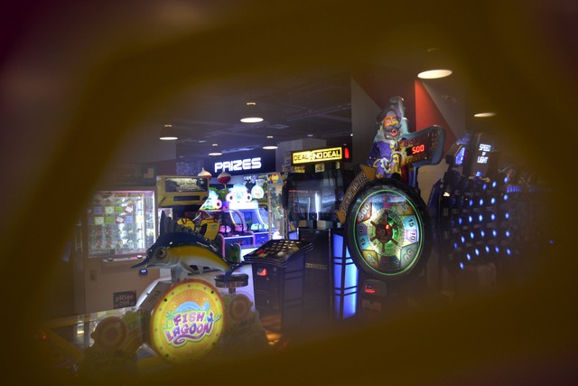 Ilustrasi Permainan di Timezone Lippo Mall Puri, Foto: Unsplash/Wander Fleur