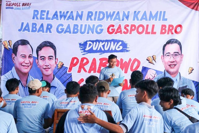 Acara deklarasi 'Relawan Ridwan Kamil Gabung Gaspoll Bro Dukung Prabowo-Gibran' di Subang, Kamis (28/12/2023). Foto: Dok. Istimewa