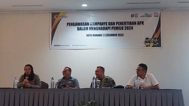 Pelaksanaan sosialisasi pengawasan kampanye dan penertiban APK pada Pemilu 2024 yang digelar Bawaslu Kota Manado.