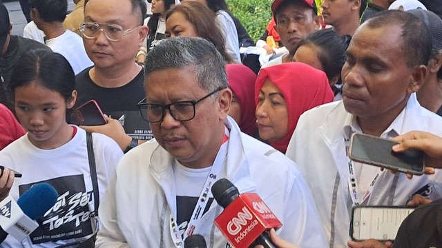 Sekjen PDIP Hasto Kristiyanto di Konsolidasi TPN Ganjar-Mahfud di Djakarta Theatre, Jakarta Pusat, Sabtu (30/12/2023). Foto: Annisa Thahira Madina/kumparan