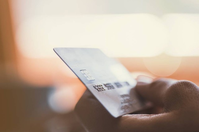Limit Kartu Kredit BRI berbeda-beda tergantung jenisnya. Foto: Shutterstock