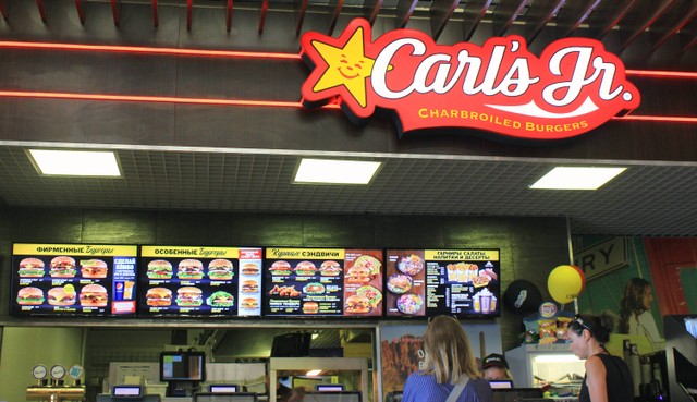 Restoran Carl's Jr. Foto: onajourney/Shutterstock