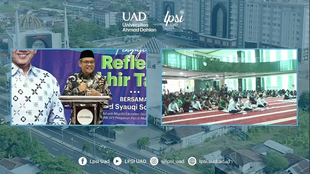 Rektor Universitas Ahmad Dahlan (UAD) Prof. Dr. Muchlas, M.T. pada acara Pengajian Refleksi Akhir Tahun (Dok. Zahro)