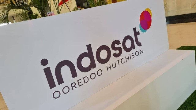 Ilustrasi cara mengaktifkan roaming Indosat. Foto: Muhammad Fikrie/kumparan