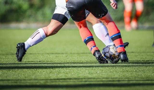 Ilustrasi Arti Offside di Sepakbola. Foto: Unsplash.com