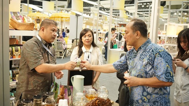 Bankitwangi, brand teh organik premium asal Ciwidey, Kabupaten Bandung, Jawa Barat, binaan BRI tampil di UMKM EXPO(RT) BRILIANPRENEUR 2023. Foto: BRI
