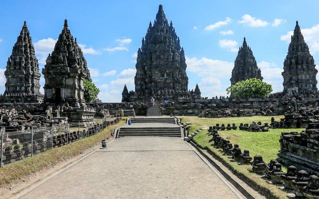 Ilustrasi sejarah candi prambanan. Sumber: Charl Durand/pexels.com