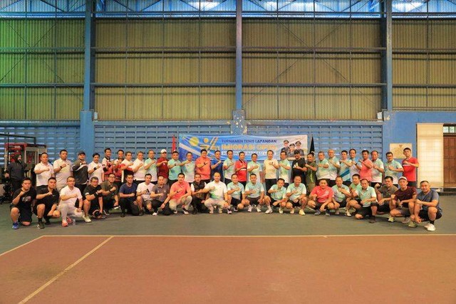 Kepala Rupbasan Mojokerto Ikuti Turnamen Tenis Kemenkumham Jatim Semarakkan HBI ke-74
