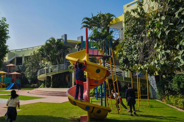 The Playground Kemang, foto hanya ilustrasi, bukan tempat sebenarnya: Unsplash/Hussain Badshah