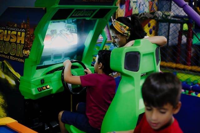 Tempat bermain anak di Mall Jakarta. Foto hanya ilustrasi, bukan tempat sebenarnya. Sumber foto: Pexels/Vidal Balielo Jr.