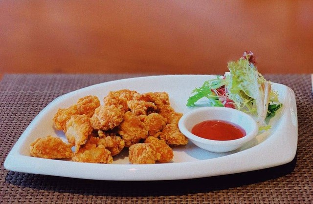 Ilustrasi apakah nugget ayam termasuk bioteknologi?. Sumber foto: Unplash