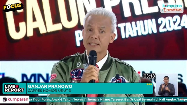 Calon presiden nomor urut 03 Ganjar Pranowo menyampaikan gagasannya saat debat ketiga Pilpres 2024 di Istora Senayan, Kompleks GBK, Jakarta Pusat, Minggu (7/1/2024). Foto: kumparan