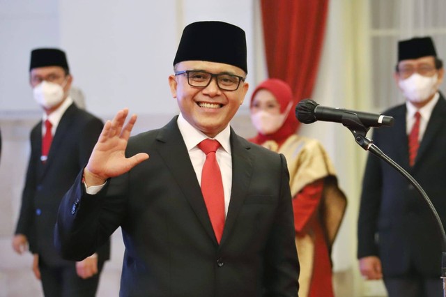 Abdullah Azwar Anar selaku Menteri PANRB yang membawahi Panselnas CASN. 