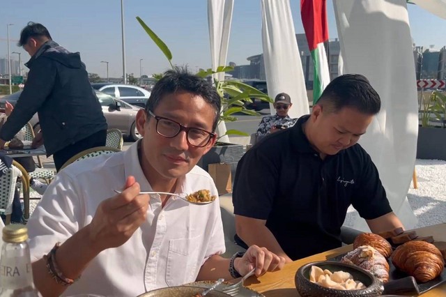 Alumni poltekpar buka restoran indonesia di Dubai. Foto: Dok. Kemeparekraf