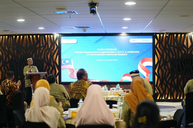 ASEAN Cooperative Organization (ACO) yang diwakili oleh ANGKASA dan Koperasi Pembiayaan Syariah Angkasa Berhad (KOPSYA Angkasa) Malaysia melakukan studi banding ke PNM. Foto: PNM