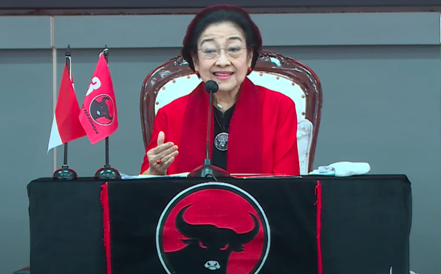 Ketum PDIP Megawati Soekarnoputri berpidato pada HUT ke-51 PDIP di Lenteng Agung, Jaksel, Rabu (10/1/2024). Foto: Youtube/PDIP