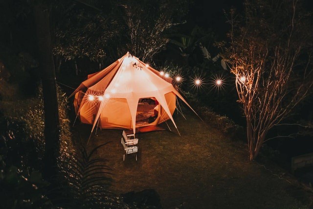 Tempat camping sekitar Jakarta. Foto hanya ilustrasi, bukan yang sebenarnya. Sumber: Pexels/Matheus Bertelli