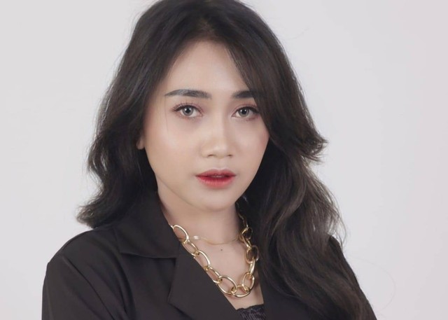 Artis pendatang baru, Maya Nirwana. Foto: Dok. Istimewa