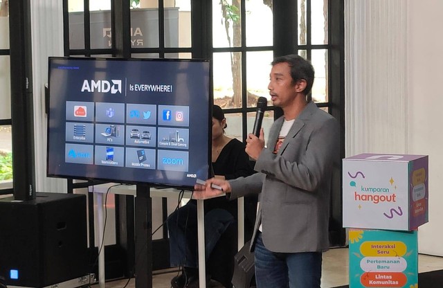 Donnie Brahman, Retail and Product Enablement Manager AMD Indonesia, dalam acara kumparan Hangout bersama AMD Indonesia. Foto: Aditya Panji/kumparan