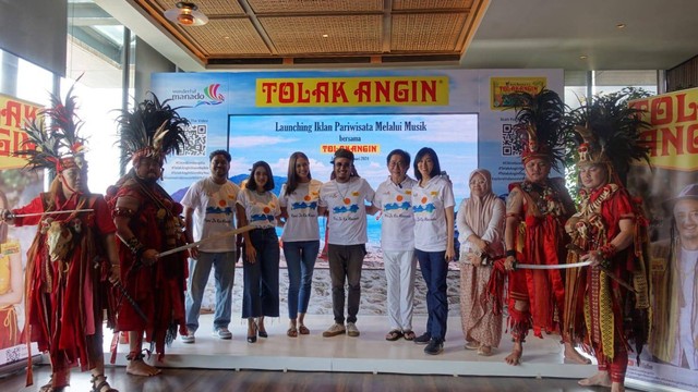 Sido Muncul meluncurkan seri kedua iklan pariwisata bertema “Wonderful Manado” yang dibintangi Aurelie Moeremans, Ahmad Abdul, Prinsa Mandagie, Rahmania Astrini, serta Ras Muhamad. Foto: kumparan