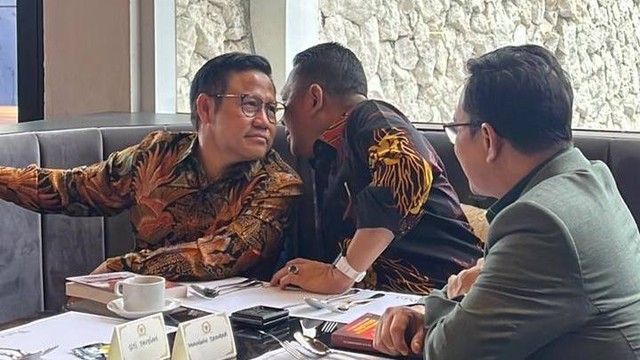 Cawapres 01 Muhaimin Iskandar alias Cak Imin di acara peluncuran buku Ketua MPR RI Bambang Soesatyo di Senayan Park, Jakarta Pusat, Rabu (17/1/2024). Foto: Haya Syahira/kumparan
