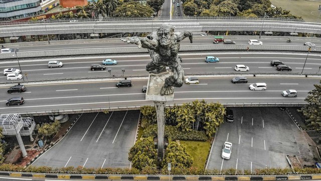 Patung di Jakarta. Foto hanya ilustrasi, bukan yang sebenarnya. Sumber: Pexels/Afif Ramdhasuma