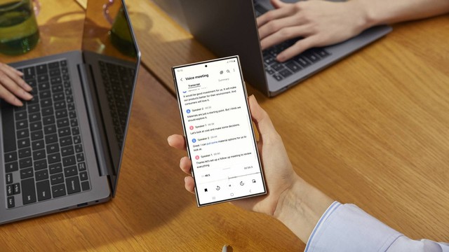 Salah satu fitur Galaxy AI, Transcript Assist, di Samsung Galaxy S24 Ultra. Foto: Samsung