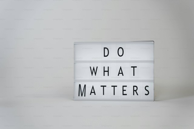 Kata Bijak Lelah Bekerja. Foto: Unsplash/Unsplash+In collaboration with Mika Baumeister