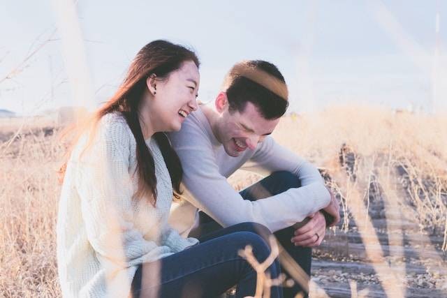 Ilustrasi Cara Menghilangkan Rasa Kangen pada Gebetan. Foto: dok. Unsplash/Priscilla Du Preez 🇨🇦