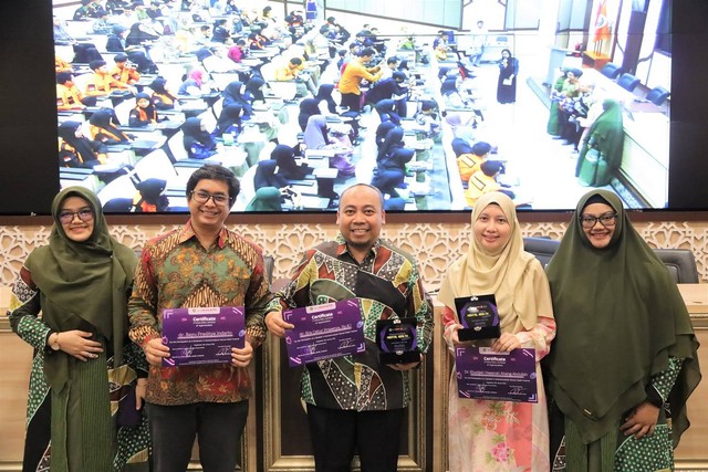 Muhammadiyah Mental Health Festival FK Universitas Ahmad Dahlan (UAD) bersama FK Universitas Muhammadiyah Surabaya dan Management & Science University (Dok. Bidang Humas dan Protokol UAD)