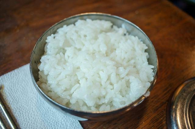 Ilustrasi rumus kimia nasi. Sumber: pexels.com/Makafood