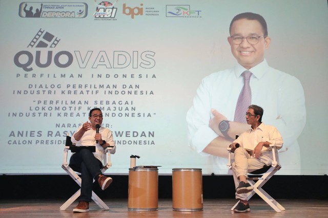 Capres nomor urut 1 Anies Baswedan menghadiri diskusi bersama sineas, insan perfilman hingga pelaku industri kreatif Indonesia dalam kegiatan bertajuk Quo Vadis di Gedung Pusat Perfilman Usmar Ismail, Jakarta Selatan, Sabtu (20/1/2024). Foto: Dok. Istimewa