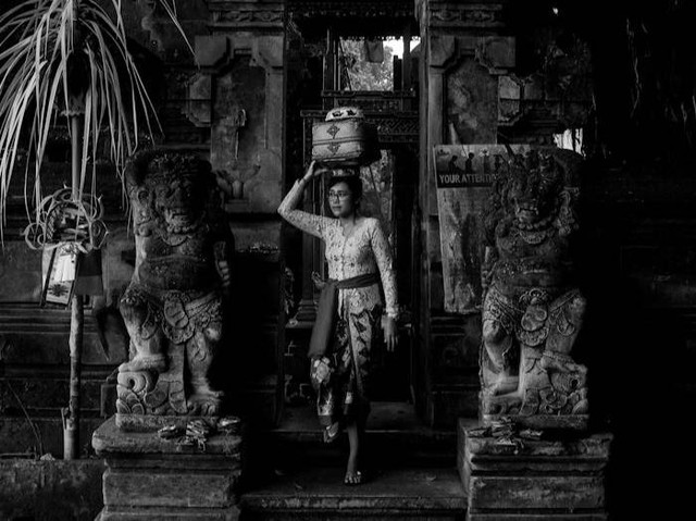 Ilustrasi Pura Tirta Sudamala (Foto hanya ilustrasi, bukan tempat sebenarnya) Sumber: unsplash.com/mark chaves