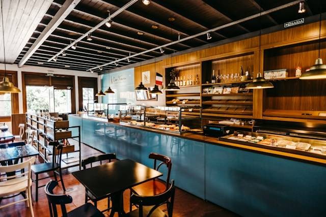 Pand'Or Food & Cakes. Foto hanya ilustrasi, bukan tempat sebenarnya. Sumber: Unsplash/Jonathan Borba