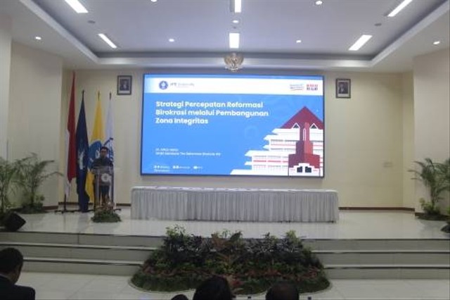 Implementasi Zona Integritas, Pimpinan FMIPA IPB Tanda Tangani Pakta Integritas