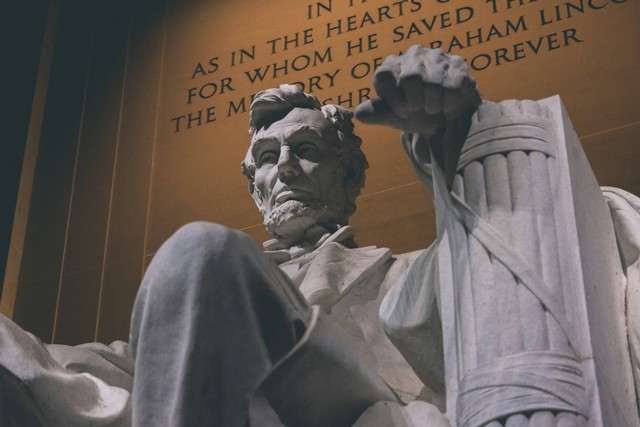 Ilustrasi Quotes Abraham Lincoln. Foto: Unsplash/Caleb Fisher