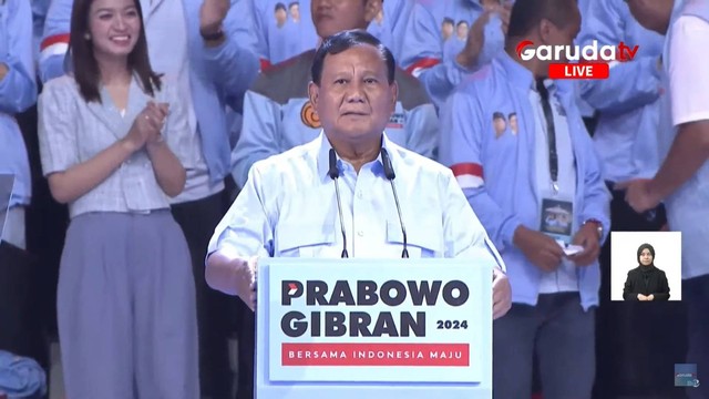 Capres 02 Prabowo Subianto saat pidato dalam konsolidasi relawan muda 'Suara Muda Indonesia untuk Prabowo-Gibran di JCC, Sabtu (27/1/2024). Foto: Youtube/Garuda TV