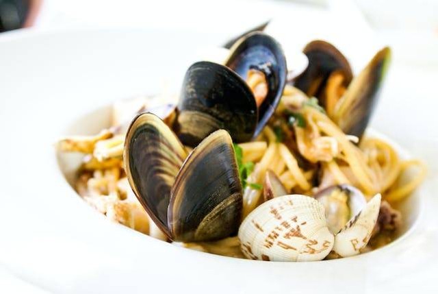 Pacific Seafood. Foto hanya ilustrasi, bukan foto makanan sebenarnya. Sumber foto: Pexels/Alex Favali