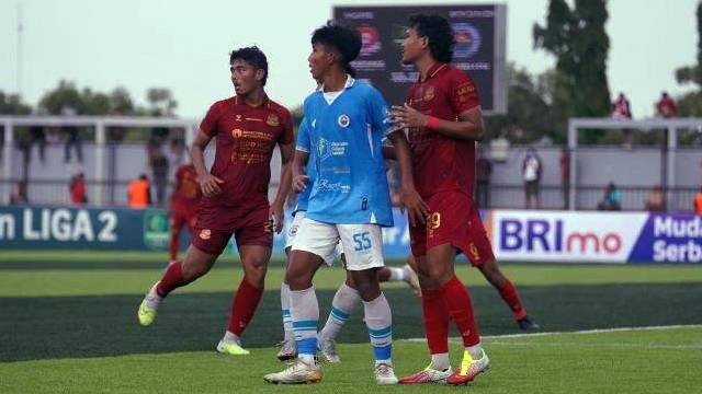 Pemain Sulut United di laga melawan Persipa Pati.