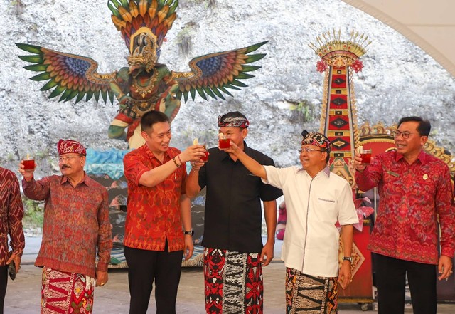 Perayaan Hari Arak Bali di GWK pada Senin (29/1/2024). Foto: GWK Cultural Park