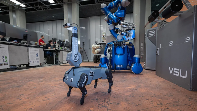 Robot anjing robodog bernama Bert yang bisa dikendalikan astronaut di luar angkasa.  Foto: German Aerospace Center (DLR)