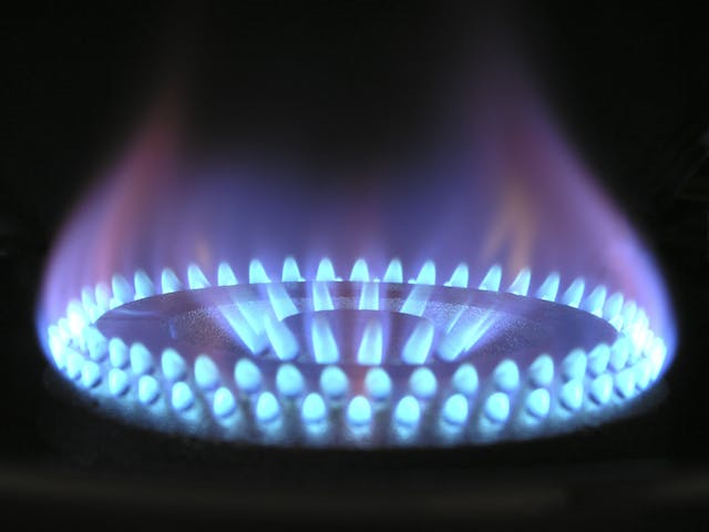 Ilustrasi komponen penyusun gas alam. Sumber: pexels.com/Pixabay.