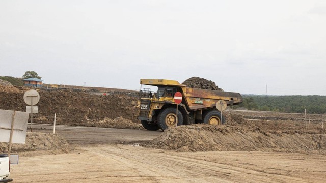 Operasional tambang batu bara PT Bumi Resources Tbk. (BUMI). Foto: Dok. PT BUMI Resources
