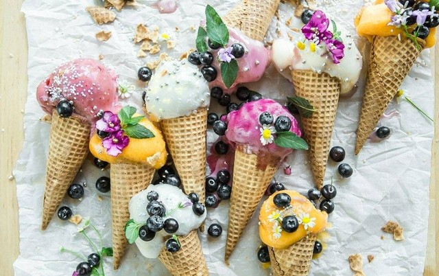 Ilustrasi Ice Cream Service, Bukan Tempat Sebenarnya                                                            Sumber Unsplash/Brooke Lark